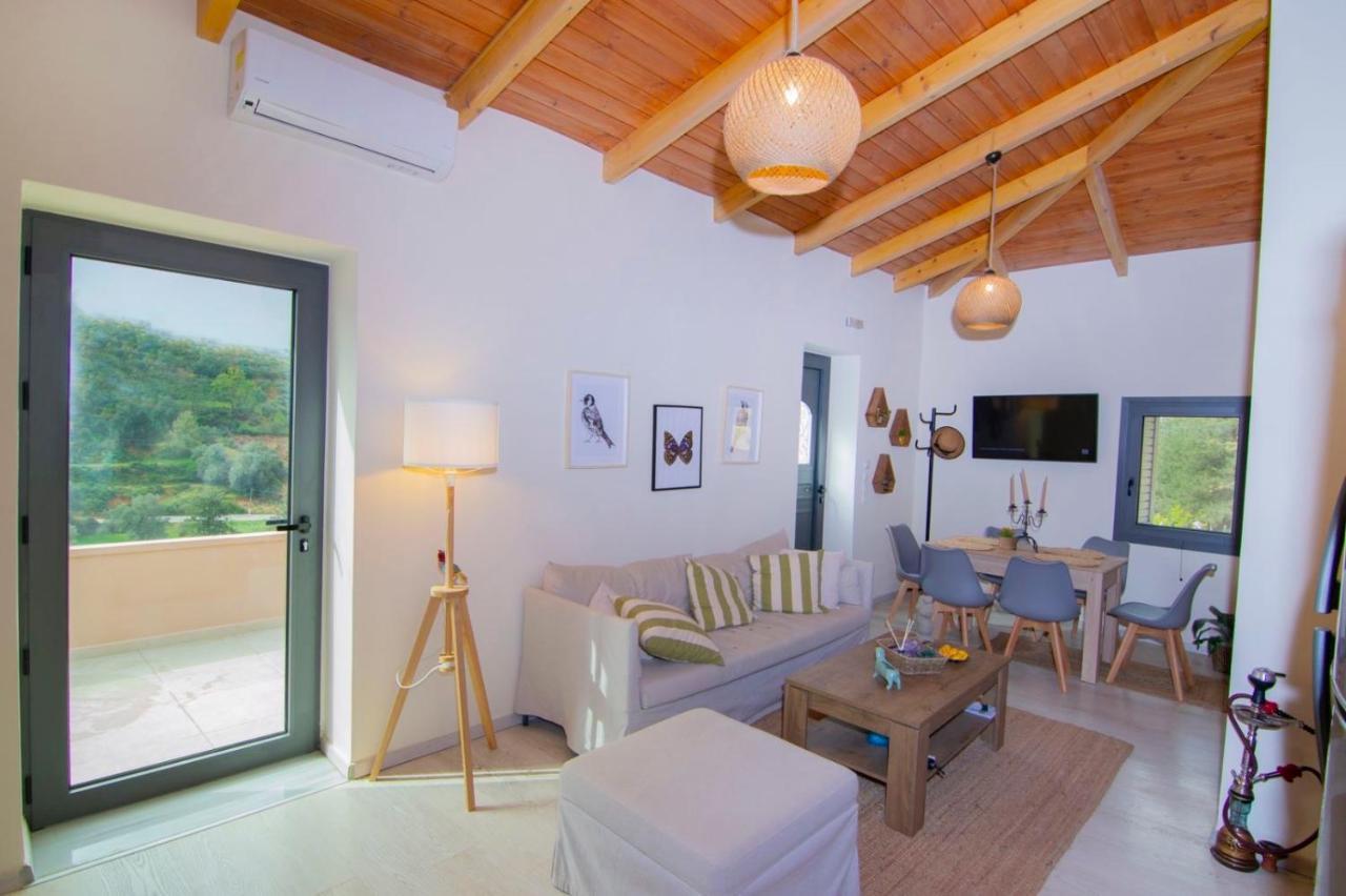 Ampelos Cretan Villa - Private Pool & Heated Ozone Jacuzzi Yerolákkos Exteriör bild