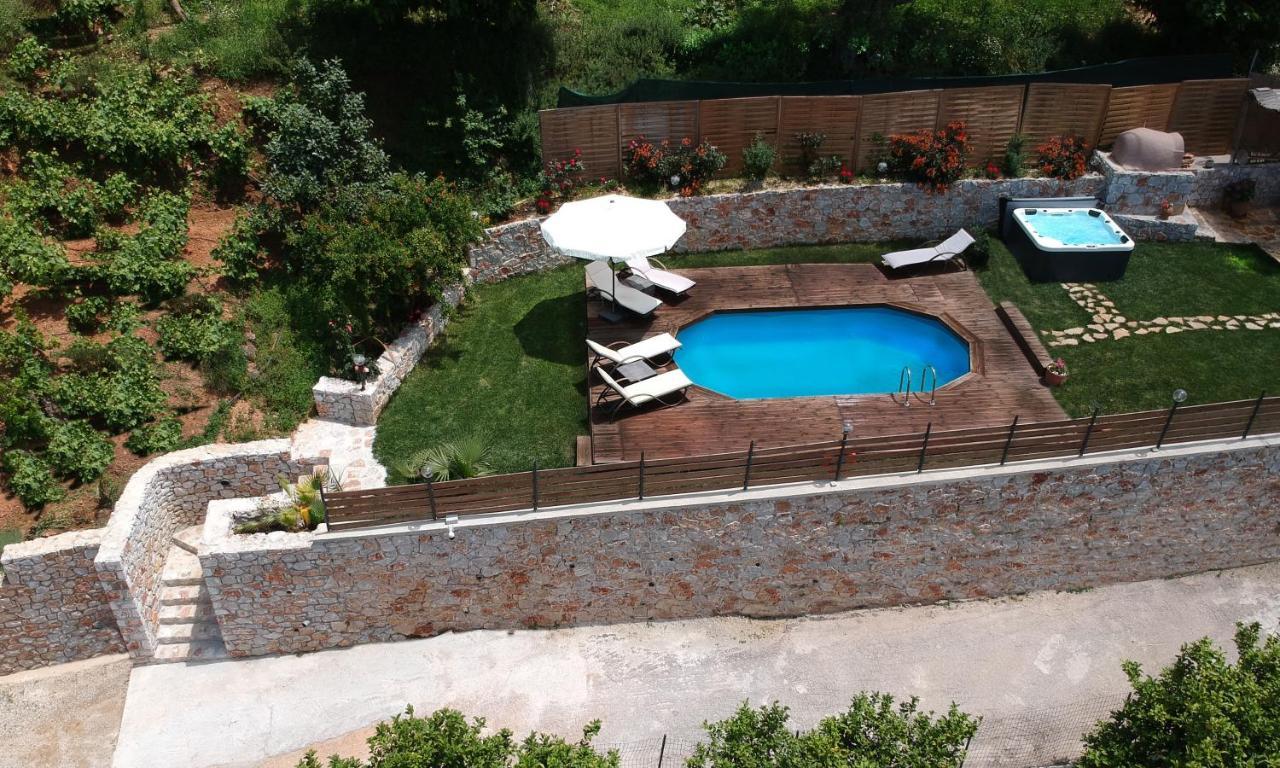 Ampelos Cretan Villa - Private Pool & Heated Ozone Jacuzzi Yerolákkos Exteriör bild